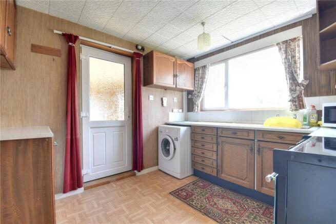 3 bed House for sale Image 5