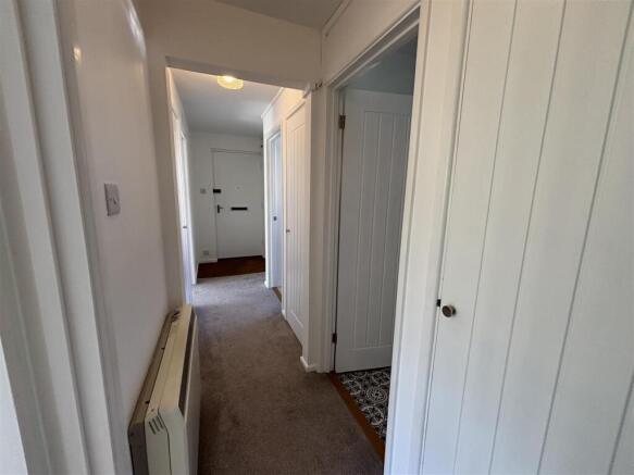 Hallway.jpeg