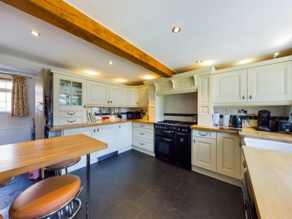 Kitchen/Breakfast Room