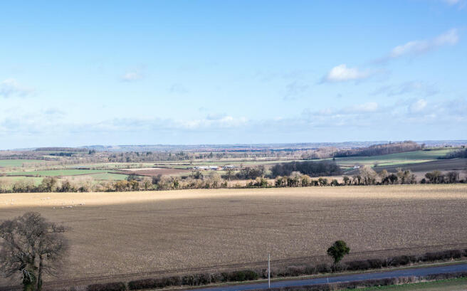 Dinton-16