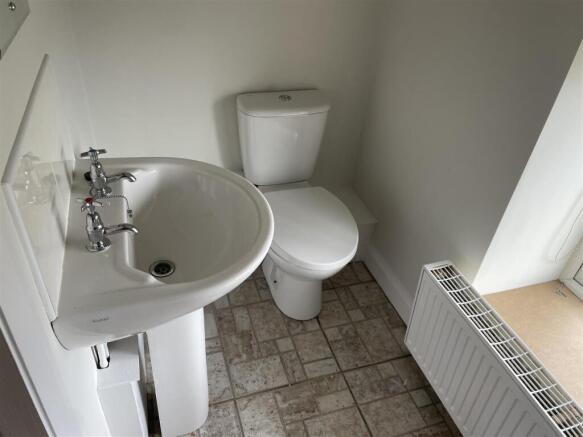 1 bed Terraced to rent Image 11