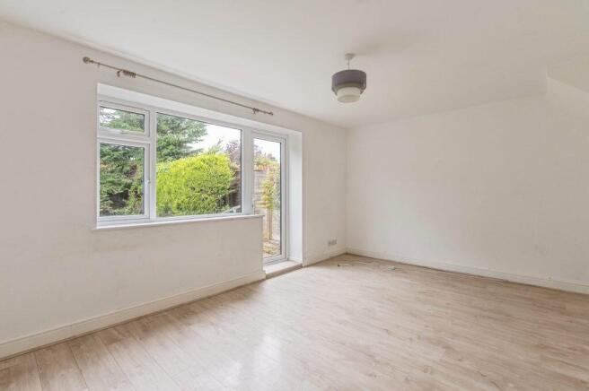 Shortlands Avenue, Ongar, CM5 0BL photo 4