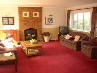 Lounge.