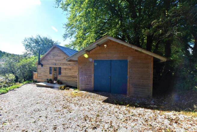 Cabin/Garage/Drive