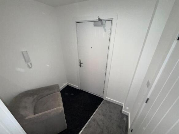1 bed House to rent Image 5