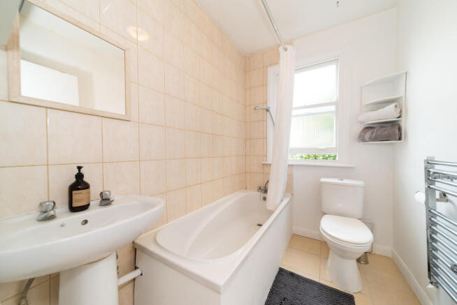 Main Bathroom