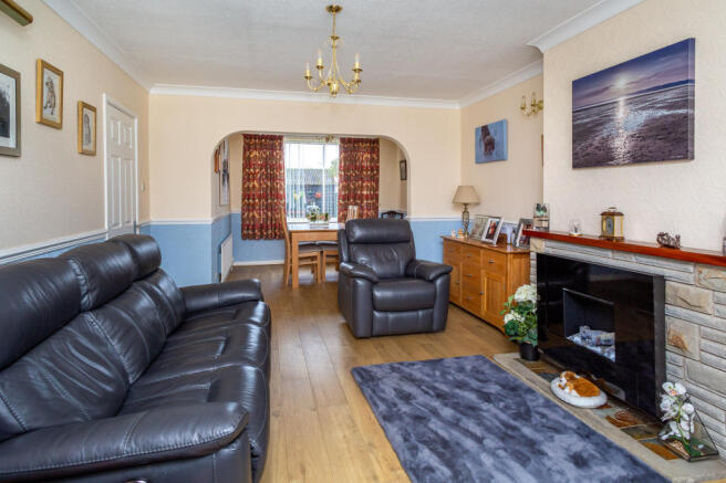 Lounge to Dining Room