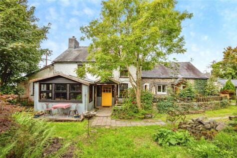 Dihewyd, Lampeter, Ceredigion, SA48
