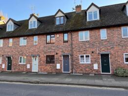 31, Stratford Road, Alcester B49 5AU