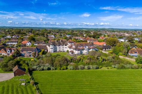 Fosters Close, East Preston, Littlehampton, West Sussex