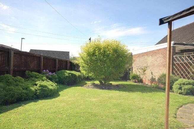 2 bed Detached Bungalow for sale Image 7