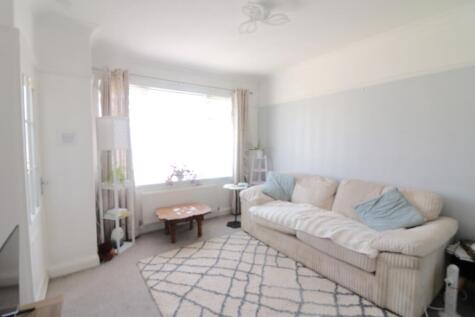 121 Manor Road, Hull
