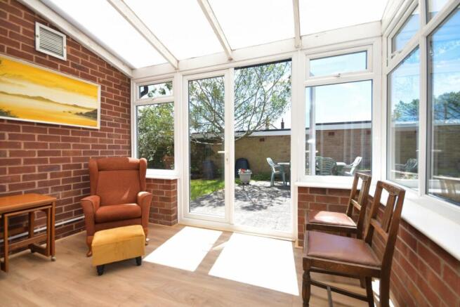 3 bed Detached Bungalow for sale Image 10