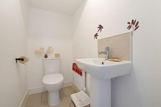 3 bed Semi-Detached for sale Image 10