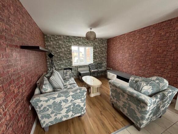 ca666372-dbb1-498...