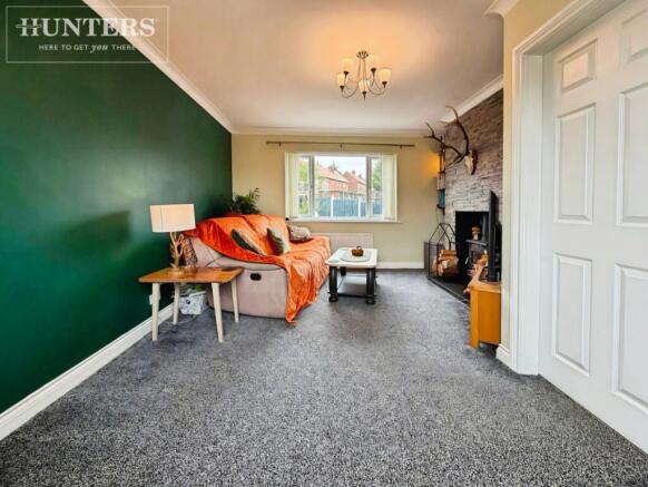 2 bed Semi-Detached for sale Image 6