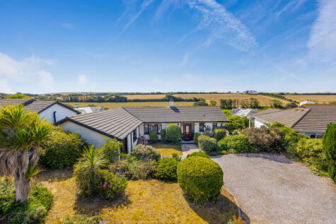 Mead Drive, Thurlestone, Kingsbridge
