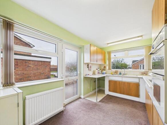 Kitchen/Breakfast Area