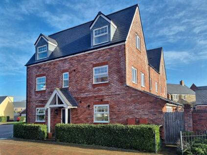 Badger Road, Thornbury, South Gloucestershire, BS35