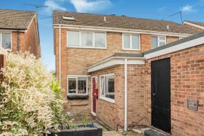4, Alder Close, Alton GU34 2AQ