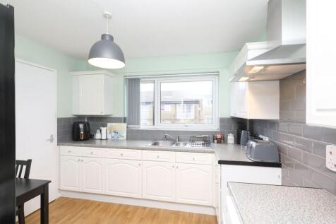Grassdale View, Sheffield, S12