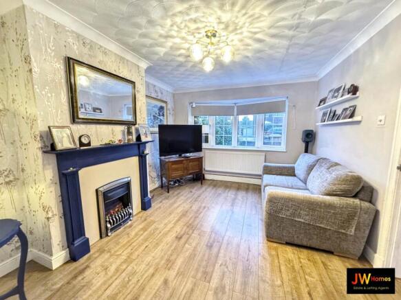 Caernarvon Place, Grove Park, Blackwood photo 4