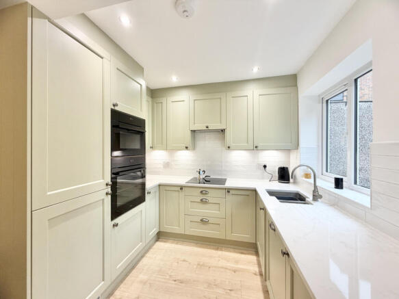 St. Peters Avenue, Rothwell, West Yorkshire, LS26 photo 4