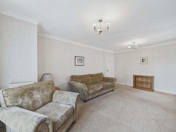2 bed Apartment for sale Image 7