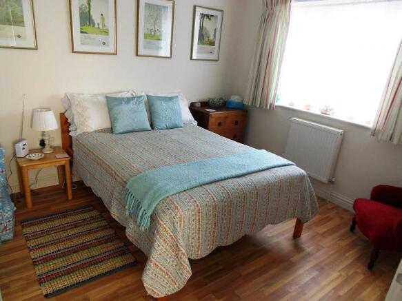 bed 1