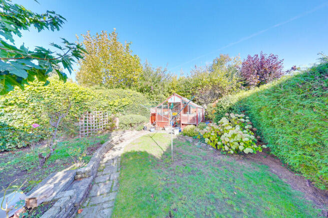 St. Leonards Rise, Orpington photo 4