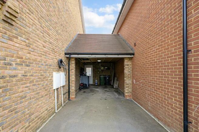 Seal Drive, Harrietsham, Maidstone, Kent, ME17 photo 4