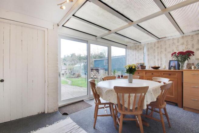 Conservatory/Dining Room