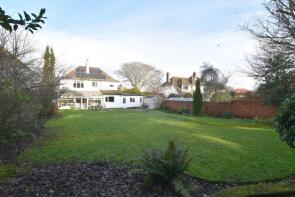 1, Godwyn Gardens, Folkestone CT20 2JZ