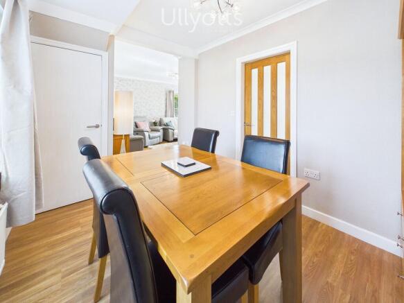 3 bed Detached for sale Image 7