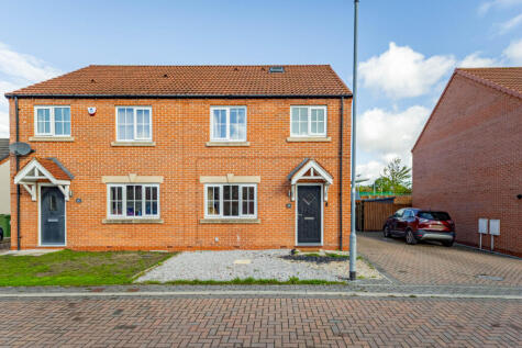 Timperley Close, Wakefield, WF1