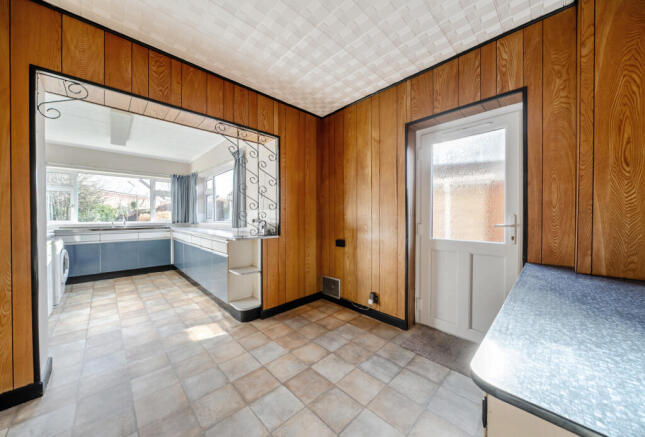 1430670-8-69b92c1...