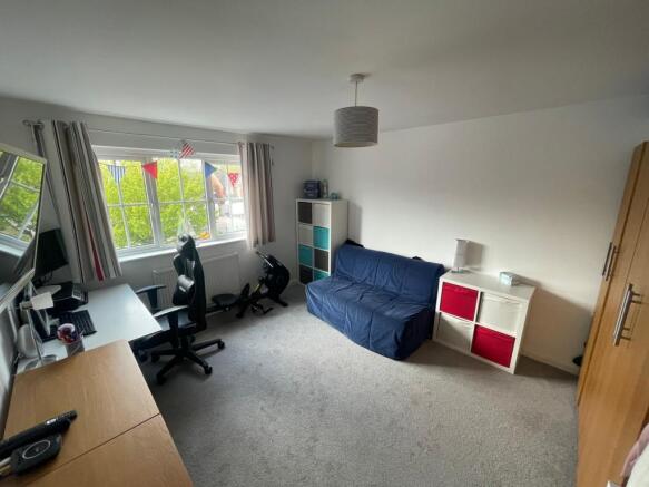 Photo 11