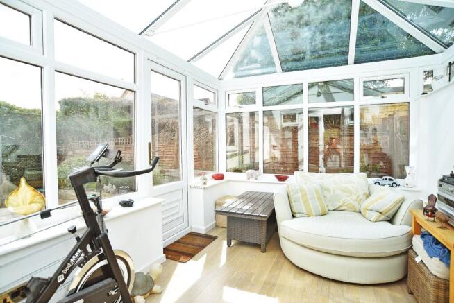 3 bed Semi-Detached for sale Image 8