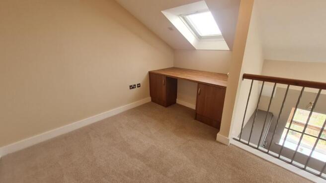 2 bed Flat to rent Image 8