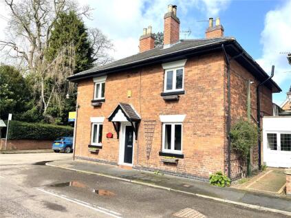 Main Street, Lullington, Swadlincote, Derbyshire, DE12