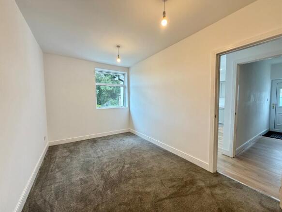 2 bed Semi-Detached Bungalow for sale Image 9