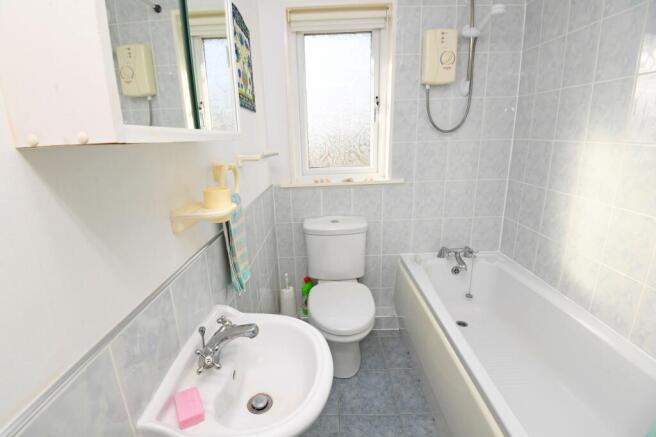 1 bed Flat for sale Image 5