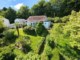 Springfield Bungalow, Harrowbarrow PL17 8JQ