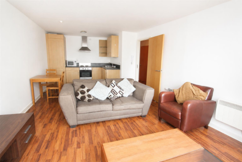 Aspect 14, Elmwood Lane