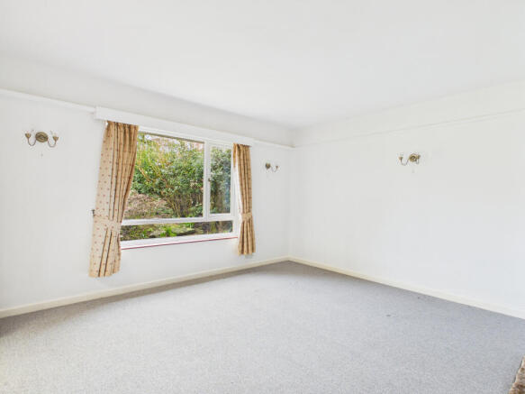 8 Matford Lane - 01