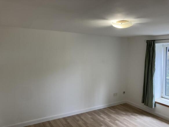 Living Room (2)