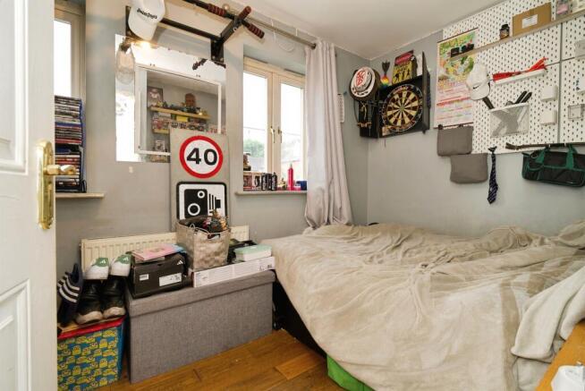 3 bed Town House for sale Image 12