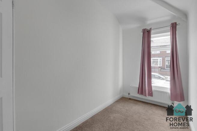 3 bed Semi-Detached for sale Image 10