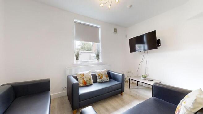 5 bed Terraced for sale Image 5