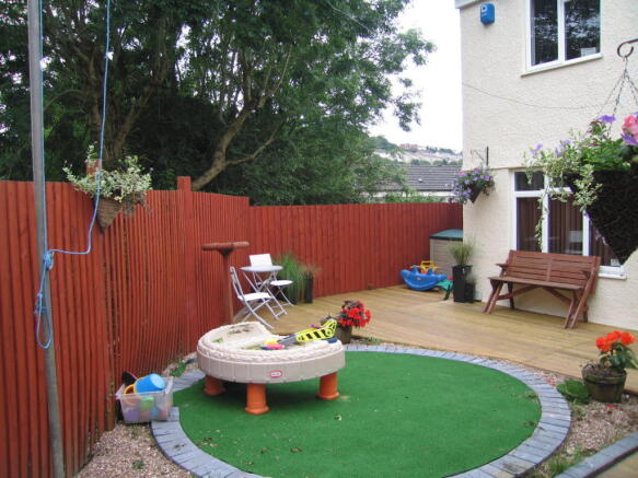 GARDEN VIEW 2